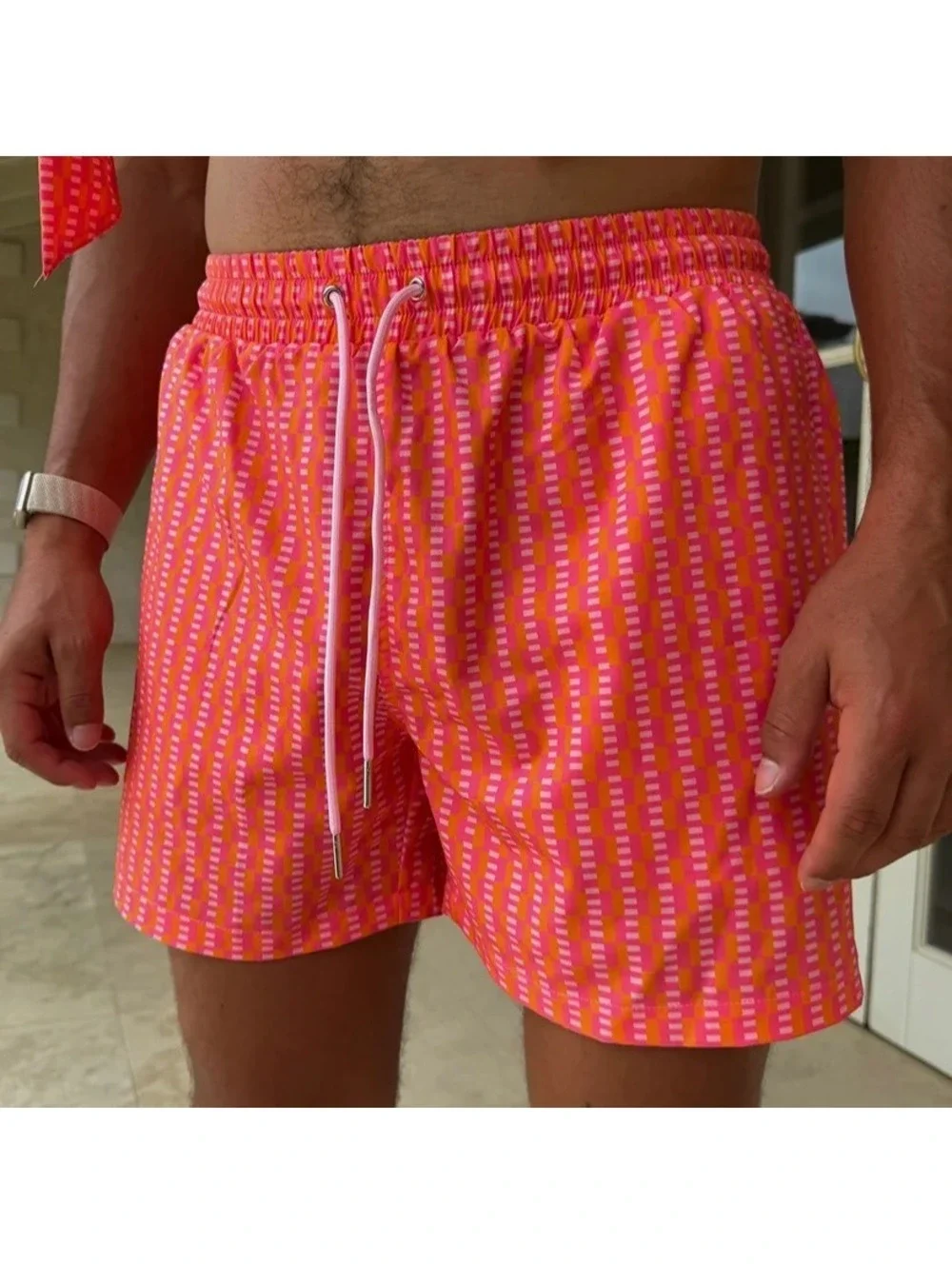 Strawberry Milk Mob Vitamin Sea Short XXL